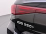 Mercedes-Benz EQB 250+ AMG Line 71 kWh | 20" AMG Velgen | Burmester Surround System | Night Pakket | Memory Seats | Keyless Entry | Stoelverwarming Voor | Verwarmd Stuurwiel | Augmented Reality | Achteruitrij Camera