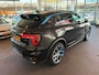 Lynk & Co 01 1.5 | Panoramadak | Achteruitrijcamera | Navigatie | Apple carplay | Memory seats | Sfeerverlichting | Adaptieve cruise control | Climate control | Infinity audio | Stoelverwarming | Lane assist | Dodehoeksdetectie