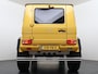 Mercedes-Benz G-klasse 500 4x4² | Schuif- / Kanteldak | Memory Seats | Stoelverwarming Voor + Achter | Solarbeam Yellow Metallic | Achteruitrij Camera | Bi-Xenon Koplampen
