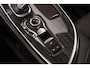 Renault Espace 1.8 TCe Initiale Paris 7p. | Stoelmassage | Stuurverwarming | Panoramadak | Camera | DAB | LED | Rijstrooksensor | Bluetooth | Adaptieve cruise control | Nappa leer