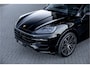 Porsche Cayenne Coupé 3.0 E-Hybrid - BTW | Sport Chrono + | Panorama | Passenger Display | Bose | Stoelkoeling