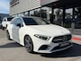 Mercedes-Benz A-klasse 180 AMG Pano|Camera|Carplay| Night-pakket