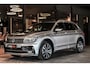 Volkswagen Tiguan Allspace 1.5 TSI R-Line, 7 persoons, Pano, Massage, Dynaudio, ACC, Camera, Dodehoek, Virtual, Trekhaak!