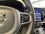 Volvo V60 2.0 T6 Plug-in hybrid AWD Ultra Dark, Pano, HUD, Leer, Elektrische stoelen, stoel/Stuurverwarming, Harman kardon,