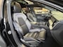 Volvo V60 2.0 T6 Plug-in hybrid AWD Ultra Dark, Pano, HUD, Leer, Elektrische stoelen, stoel/Stuurverwarming, Harman kardon,