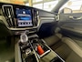 Volvo V60 2.0 T6 Plug-in hybrid AWD Ultra Dark, Pano, HUD, Leer, Elektrische stoelen, stoel/Stuurverwarming, Harman kardon,