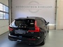 Volvo V60 2.0 T6 Plug-in hybrid AWD Ultra Dark, Pano, HUD, Leer, Elektrische stoelen, stoel/Stuurverwarming, Harman kardon,