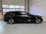 Volvo V60 2.0 T6 Plug-in hybrid AWD Ultra Dark, Pano, HUD, Leer, Elektrische stoelen, stoel/Stuurverwarming, Harman kardon,