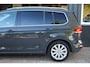 Volkswagen Touran 1.4 TSI Highline 7p LED|CarPlay|Pano|Urano Grey