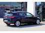 SEAT Leon 1.0 TSI Reference 90PK / 66kW, NL auto, multifunctioneel lederen stuurwiel, 16" 'Urban' LMV, regensensor, Apple Carplay & Android Auto, DAB+, elektrisch verstelbare buitenspiegels, airco, keyless start, cruise control, LED verlichting etc.