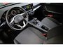 SEAT Leon 1.0 TSI Reference 90PK / 66kW, NL auto, multifunctioneel lederen stuurwiel, 16" 'Urban' LMV, regensensor, Apple Carplay & Android Auto, DAB+, elektrisch verstelbare buitenspiegels, airco, keyless start, cruise control, LED verlichting etc.