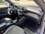 Peugeot e-2008 EV GT 50 kWh l Panoramisch Schuifdak l Massage l Camera