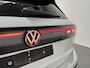 Volkswagen Tiguan 1.5 eHybrid R-Line / AUTOMAAT/ GARANTIE TM 09-2030/ 272 PK/ PANO/ LEER/ TREKHAAK/ 360 CAMERA/ MEMORY+MASSAGE/ STUUR+STOELVERWARM./ STOELKOELING/ APP-CONNECT/ ACC/ ELEK.ACHTERKLEP/ DODEHOEK/ IQ.LIGHT/ NAVI/ DAB/
