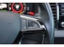Skoda Karoq 1.5 TSI ACT Style 150PK Automaat | Schuif/kanteldak | LED | Trekhaak | Camera