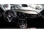 Alfa Romeo Giulia 2.0T Super | Sport uitlaat | leder | Breedset | 12 mnd Bovag |