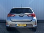 Toyota Auris 1.8 Hybrid Lease Dealer Onderhouden Trekhaak Parkeersensoren Clima Cruise Camera