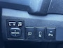 Toyota Auris 1.8 Hybrid Lease Dealer Onderhouden Trekhaak Parkeersensoren Clima Cruise Camera