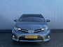 Toyota Auris 1.8 Hybrid Lease Dealer Onderhouden Trekhaak Parkeersensoren Clima Cruise Camera