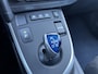 Toyota Auris 1.8 Hybrid Lease Dealer Onderhouden Trekhaak Parkeersensoren Clima Cruise Camera