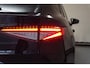 Skoda Enyaq iV 60 Sportline 3-Fase [ Trekhaak Navi Half-leder Apple / Android Camera ]