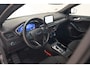 Ford Focus i.5 EcoB Wagon Active X Aut. [ECC / Clima Trekhaak Navi Apple / Android]
