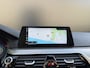 BMW 5-Serie Touring M550d xDrive Pano Hud H&K Massage Leder Carplay 360 Memory Softclosed dodehoek