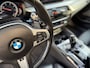 BMW 5-Serie Touring M550d xDrive Pano Hud H&K Massage Leder Carplay 360 Memory Softclosed dodehoek
