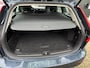 Volvo V60 2.0 B3 HYBRIDE / Apple carplay / Adaptieve Cruise controle / NAP / Historie aanwezig.