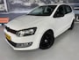 Volkswagen Polo 1.4-16V COMFORTLINE / Distributie vervangen 2024 / Bluetooth / Airco / LM velgen / All-season banden.