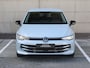 Volkswagen Golf 1.5 eHybrid Life Edition 204pk DSG | Navigatie | Trekhaak | LED | Stoel- & Stuurverwarming | Camera | Dodehoek Detectie | Lichtmetalen velgen |