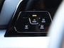 Volkswagen Golf 1.5 eHybrid Life Edition 204pk DSG | Navigatie | Trekhaak | LED | Stoel- & Stuurverwarming | Camera | Dodehoek Detectie | Lichtmetalen velgen |
