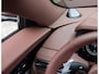 Aston Martin DB12 Volante 4.0 V8