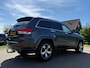 Jeep Grand Cherokee 3.0 CRD Overland Automaat / Grijs Kenteken / Panoramadak / Leder / Camera / Navi / Clima / Trekhaak / Cruise /