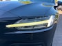 Volvo V60 2.0 T4 190pk Momentum Pro Automaat / Wegklapbare haak ( max. 1.800kg ) / Leer/stof / 18" LM / Navi / Camera / Orig. NL