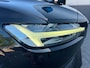 Volvo V60 2.0 T4 190pk Momentum Pro Automaat / Wegklapbare haak ( max. 1.800kg ) / Leer/stof / 18" LM / Navi / Camera / Orig. NL
