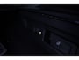 Volkswagen Passat Variant R-Line Edition 1.5 TSI eHybrid 272pk DSG Automaat Trekhaak, Panoramadak, Harman Kardon audio, Black style, Adaptive crusie control, Elektrische achterklep