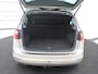 Volkswagen Golf Sportsvan 1.2 TSI Highline | Cruise control | Camera | Park assist | Bluetooth | Navigatie | Climate control | Trekhaak | NAP 115.604km.