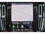 Volvo EX40 Single Motor Ext. Range Plus Bl. Ed. Europa 82 kWh IntelliSafe Assist/Surround - Parkeercamera achter - Harman/Kardon audio - Verwarmde voorstoelen, stuur & achterbank - Parkeersensoren voor & achter - Draadloze tel. lader - Warmtepomp - 20' LMV