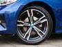 BMW 3-Serie 320i Business Edition 184 Pk Automaat Navi / DAB / Apple Carplay / Sportstoelen / 18 inch
