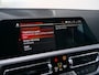 BMW 3-Serie 320i Business Edition 184 Pk Automaat Navi / DAB / Apple Carplay / Sportstoelen / 18 inch