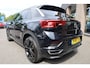 Volkswagen T-Roc 1.5 TSI Sport Business R PANO BEATS-AUDIO CAMERA DIGITAL-DASH CARPLAY STOELVERW. ACC ELEC-KLEP IQDRIVE NAVI 2XPDC 19''LMV