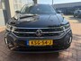 Volkswagen T-Roc 1.5 TSI R-Line Edition Edition | IQ Light | Trekhaak | Camera | ACC | Ergo-active 2025 km 29.000 Nap