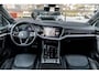Volkswagen Touareg 3.0 TSi 4MOTION R, Pano, Massage, Trekhaak, Nachtzicht!