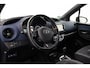 Toyota Yaris 1.5 Hybrid Bi-Tone | Navigatie | Cruise Control | Clima | Camera | 16 inch | Rijstrooksensor | Bluetooth