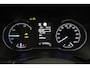 Toyota Yaris 1.5 Hybrid Bi-Tone | Navigatie | Cruise Control | Clima | Camera | 16 inch | Rijstrooksensor | Bluetooth