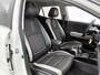 Kia Stonic 1.0 T-GDi MHEV DynamicPlusLine | Trekhaak | Navigatie | Climate Control | Gratis-museum-arrangement