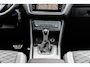 Volkswagen Tiguan 1.5 TSI R-Line Pano / Trekhaak / Camera