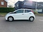 Toyota Aygo 1.0 VVT-i x-fun SCHADE