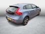Volvo V40 2.0 T3 Nordic+ | Trekhaak | Navigatie | Parkeersensoren | LED Koplampen | Parkeerverwarming | Stoelverwarming | High Performance Audio | Lichtmetalen Velgen 17 inch