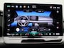 Volkswagen Golf 1.5 eHybrid Style Edition 204 PK| Origineel Nederlands | 1e Eigenaar | Navigatie | LED Matrix | Stoelverwarming | Stuurwielverwarming | Achteruitrijcamera